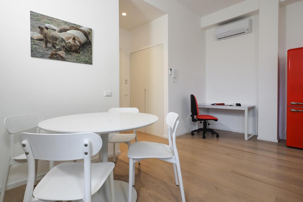 Contempora Apartments - Turati 3 One Bedroom Apartment ميلان المظهر الخارجي الصورة